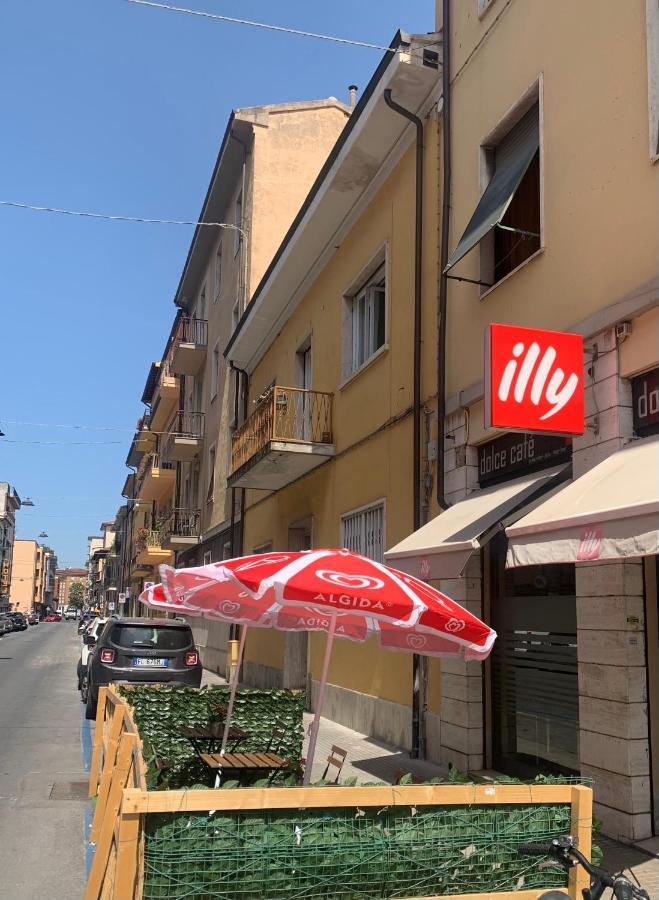 Corridoni Suites Pisa Bagian luar foto