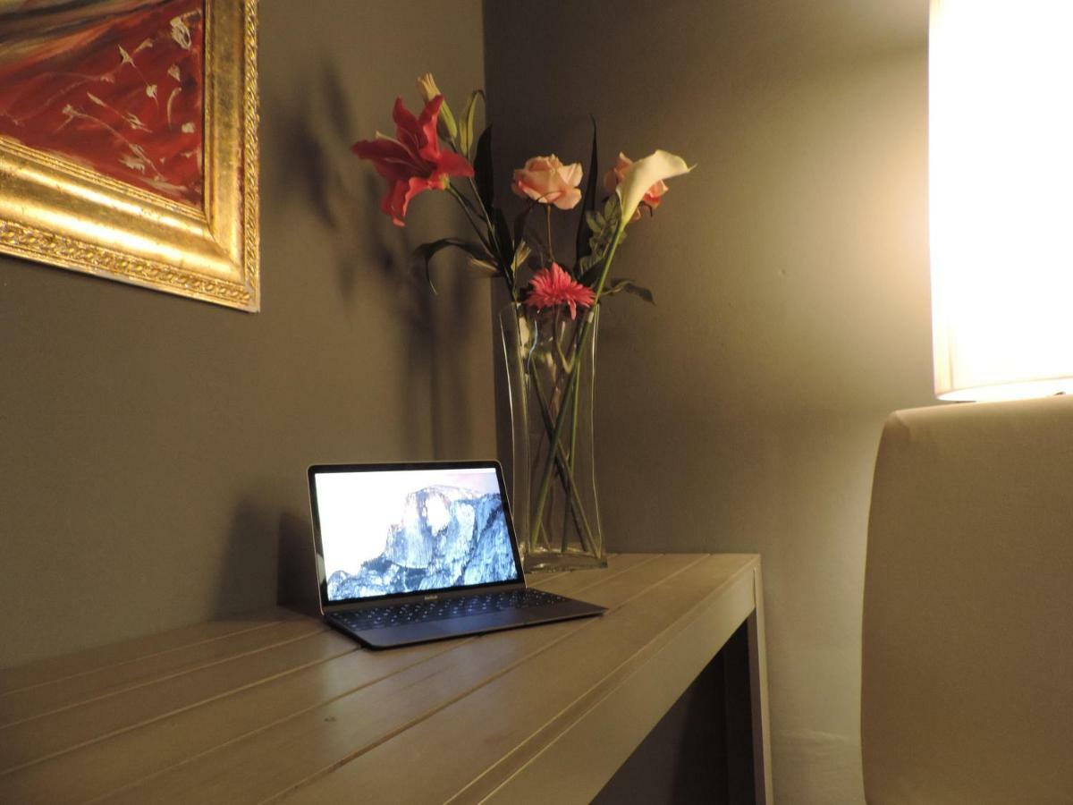 Corridoni Suites Pisa Bagian luar foto